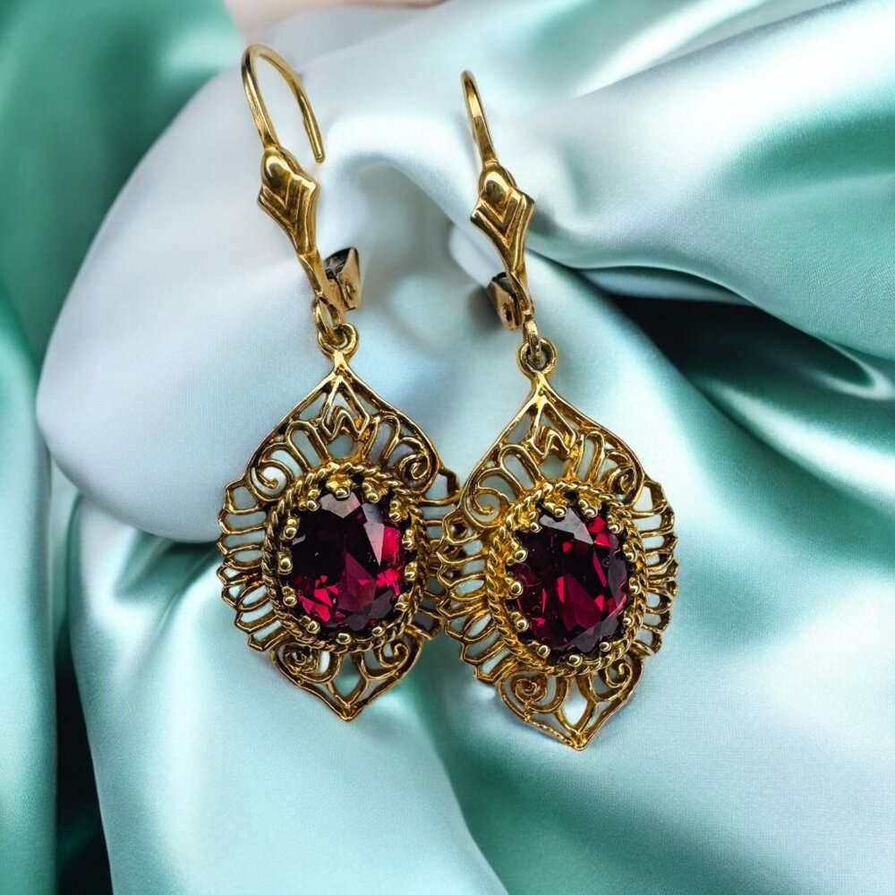 VINTAGE- 10K Gold- Natural Indian Garnet Earrings -Bohemian Filigree Dangle-3.9g - Picture 16 of 16